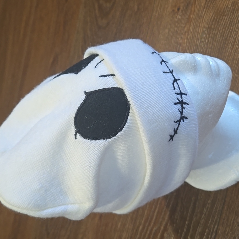 DISNEY NIGHTMARE BEFORE CHRISTMAS JACK SKELLINGTON BEANIE.   #7018 - Picture 2 of 5